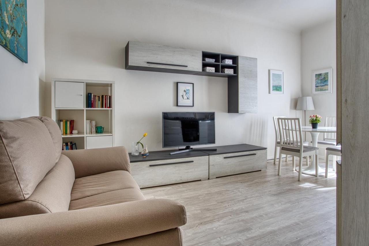 Joivy Chic 1 Bed Flat Apartment มิลาน ภายนอก รูปภาพ